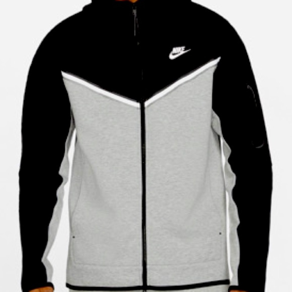 Nike mens sportswear tech fleece, full zip hoodie. Size XL. NWT